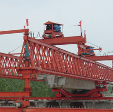 100T-30m 架橋機